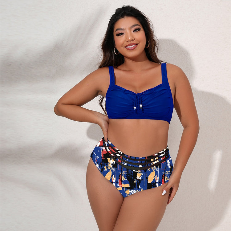 Plus size swimsuit for women. Two-piece swimsuit. High waisted bikini set with Push-Up.